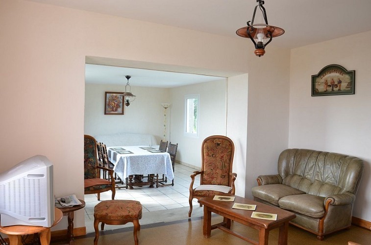 sainte-marie-du-mont-meuble-villa-julia-3