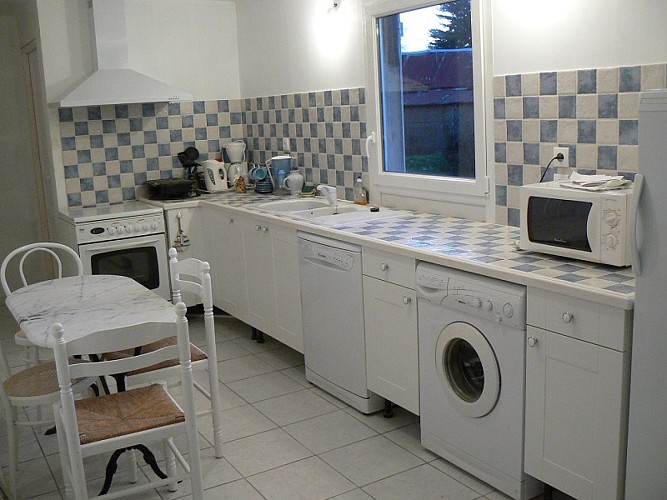 sainte-marie-du-mont-meuble-villa-julia-4