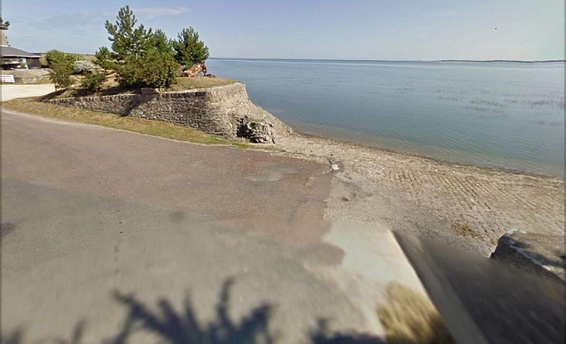 sainte-marie-du-mont-meuble-villa-julia-10