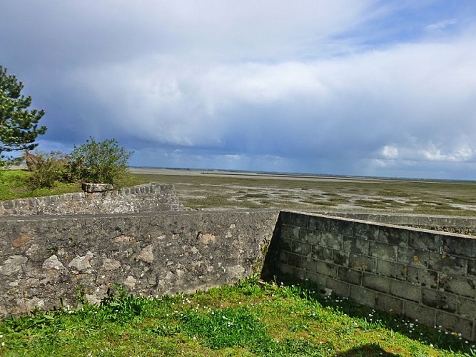 sainte-marie-du-mont-meuble-villa-julia-9