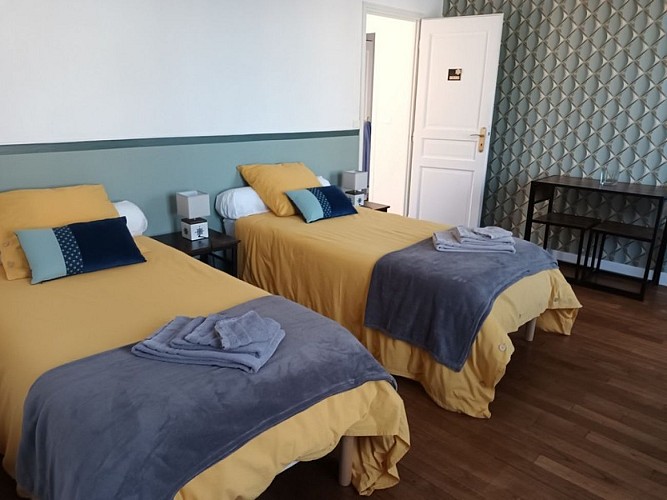 Chambres dhotes Saint sauveur villages Tortuel Guy La Lendeline (1)