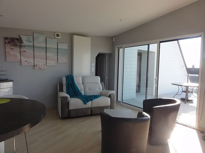 saint-pair-sur-mer-meublé-le-balcon-de-st-pair-13