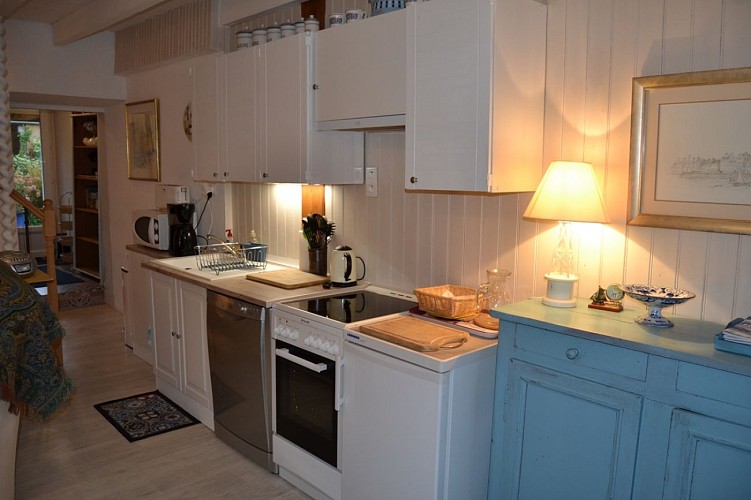 Barfleur-le-doledec-la-maison-bleue-05