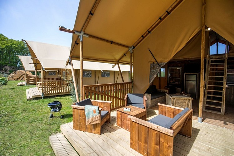 maupertus-sur-mer-glamping-lodge-2