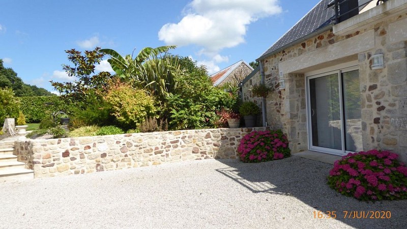 l-etang-bertrand-meuble-roulland-2