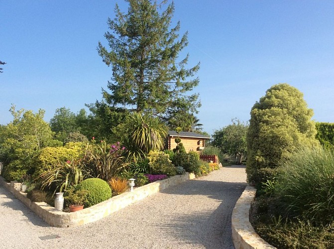 l-etang-bertrand-meuble-roulland-8