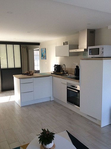 l-etang-bertrand-meuble-roulland-4