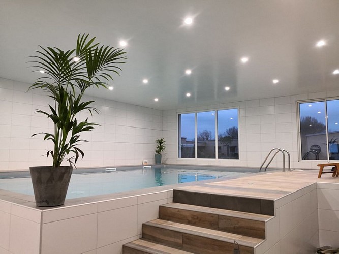 Piscine---plage-Gite-agon-coutainville-tandeo-annabelle-les-embruns-gite-4--haute