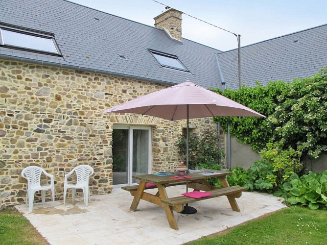 Creances-saint-lo-la-salicorne-1