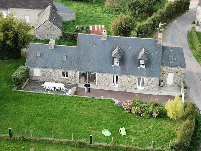 saint-maurice-en-cotentin-meuble-gite-de-la-croix-2