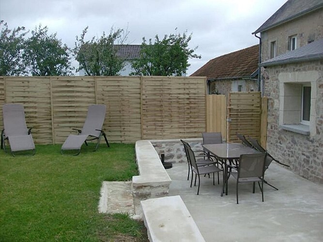 sainte-colombe-meuble-pommeret-4pers-7