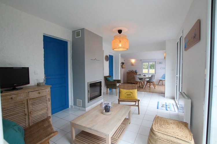 H8138-eau-calme-saint-martin-de-brehal-8