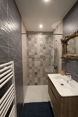 H8138-eau-calme-saint-martin-de-brehal-6