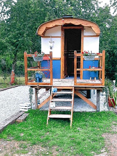 La roulotte de germaine-ext-2