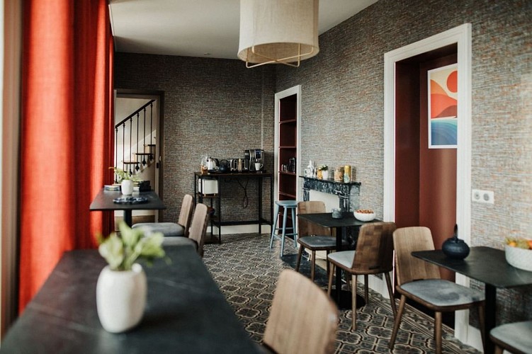 Barfleur - La salle des petits déjeuners - 5