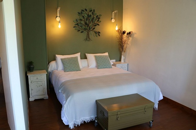 Saint-Germain-sur-Sèves-chambres-d'hôtes-les-tilleuls-1