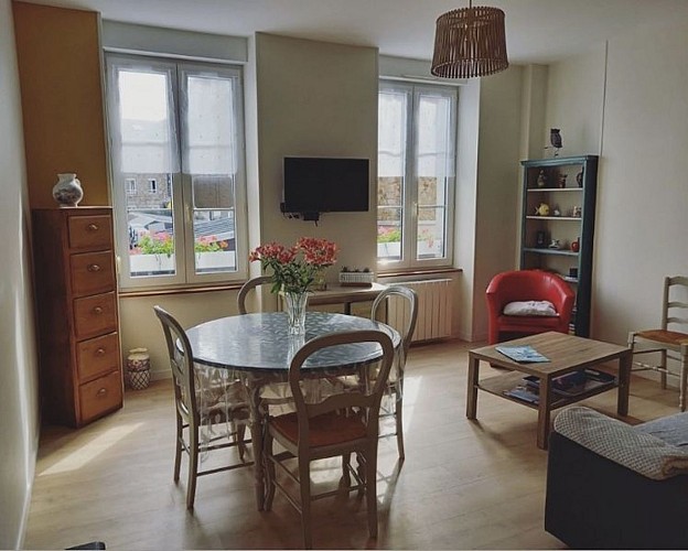 0-saint-pair-sur-mer-meuble-l-appart