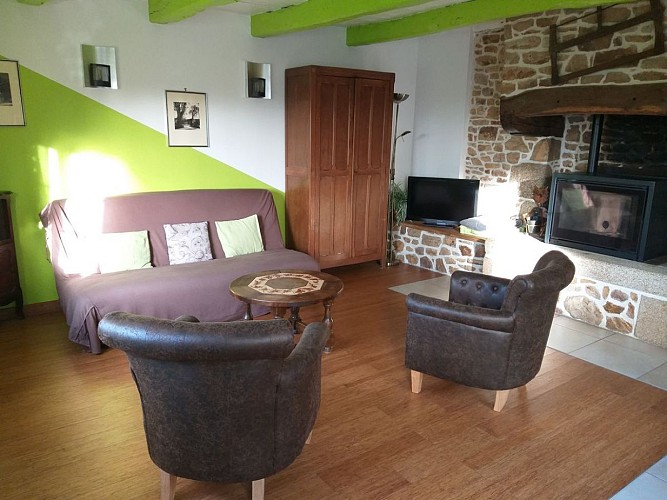 2-meuble-le-bosq-saint-michel-des-loups