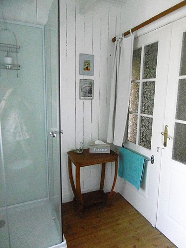 chambres dhotes montpinchon Neil Vinall et Frédéric Dhombres Bicyclette bleue (21)