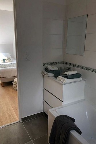 H8395-le-domaine-de-la-vallee-st-martin-de-varreville-6