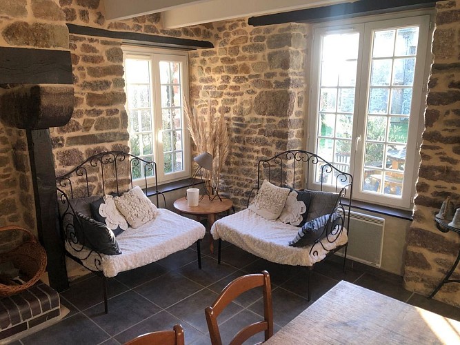 2-hudimesnil-meuble-cottage-le-gire