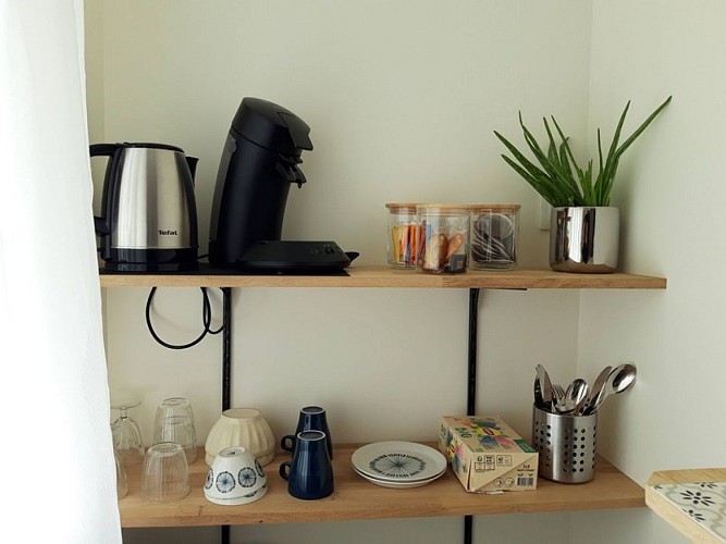 Chambres d'hotes coutances de bel air 3 -Coin petit dÚjeuner identique pour chacune des chambres