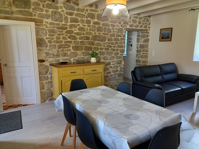 montfarville-meublé-a-l'abris-des-resgards-royer-4