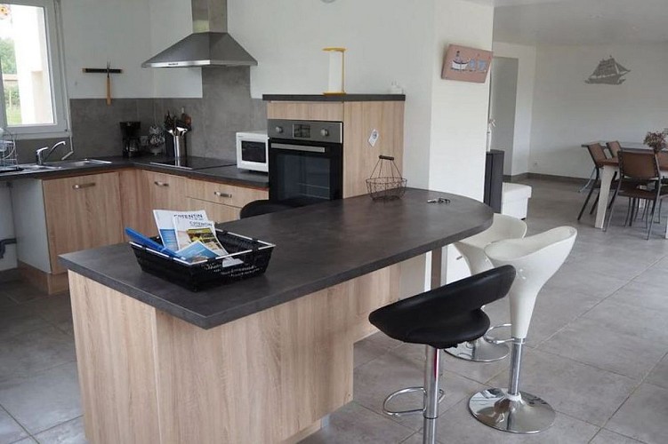 H8349-le-bois-aux-ecureuils-fierville-les-mines-3