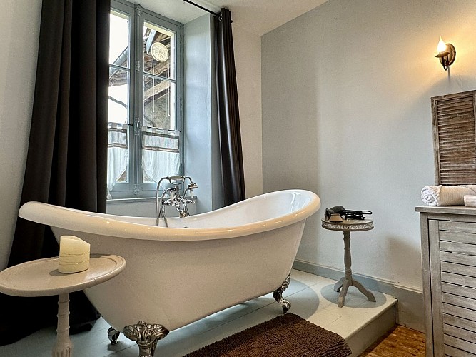 chambres-dhtes-baladous-padiolleau-montgaillard-de-salies_53484481669_o