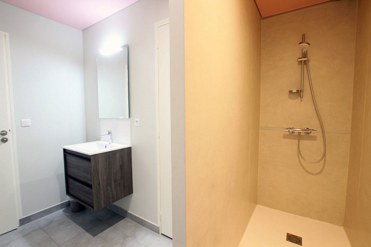 H8363-la-vallee-baubigny-8