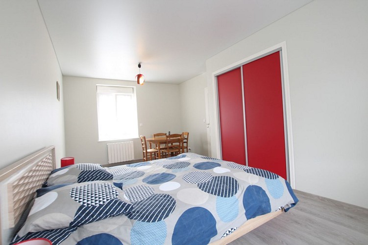 H8363-la-vallee-baubigny-3