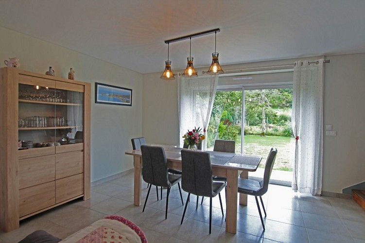 H8363-la-vallee-baubigny-2