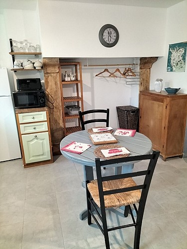 rauville-la-place-tonnellier-cuisine 2