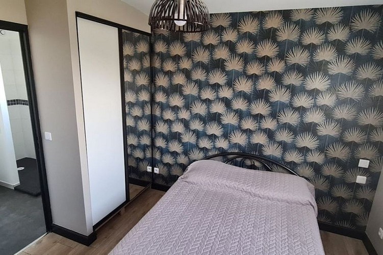 H8371-saint-martin-de-brehal-6