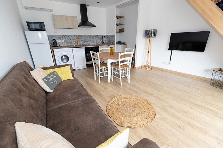 sainte-mere-eglise-meuble-le-paille-en-queue-2