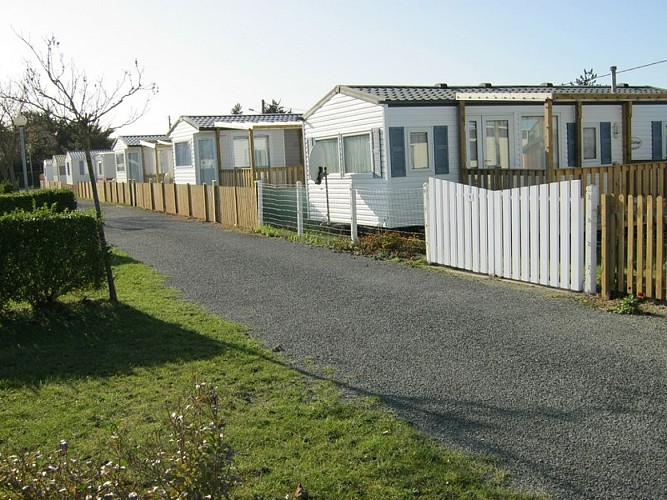 hauteville-sur-mer-camping-municipal-le-sud (1)