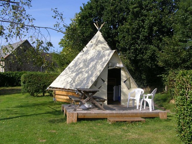 2014_St-Symphorien-le-Valois_Camp l'Etang des Haizes (1)