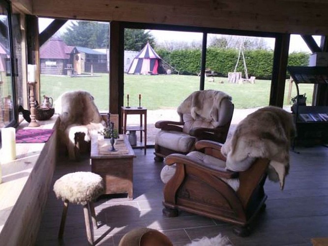 bolleville-ecurie-leseigneur-cabane-des-elfes-1