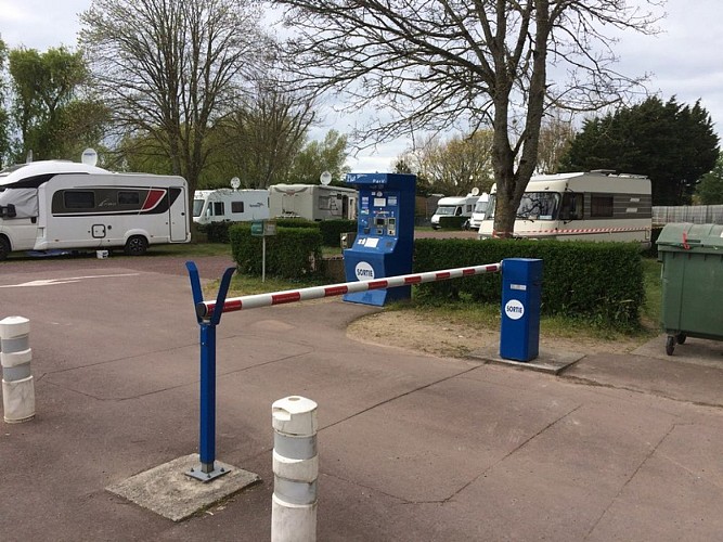 agon-coutainville-aire-camping-car (3)