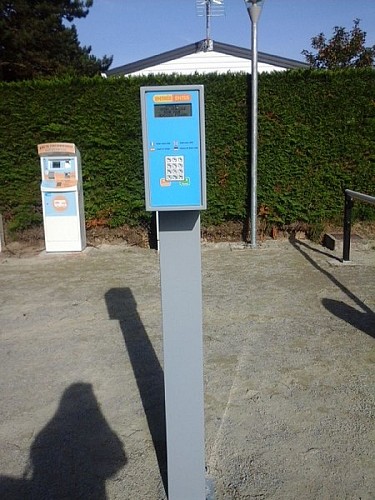 Aire-Camping-Car-Le-Sud-Hauteville-sur-mer-3