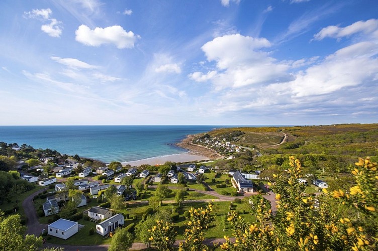 maupertus-sur-mer-camping-anse-du-brick-1