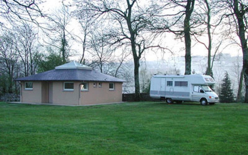 Aire de camping-car > Camping municipal Les Cascades