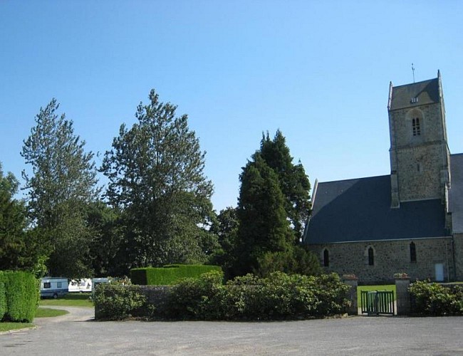 G66711-aire-naturelle-le-clos-vert-st-martin-daubigny-1