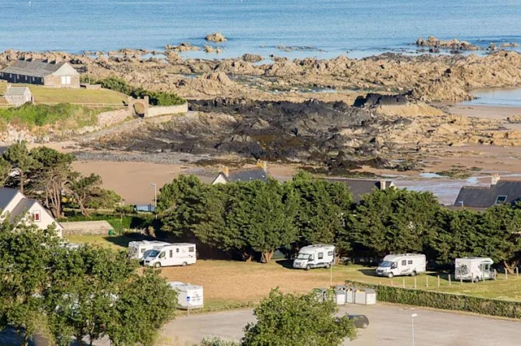 Siouville - aire de camping-car - 0