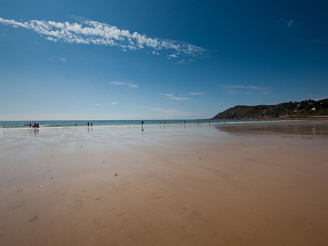 les pieux- plage sciotot-2