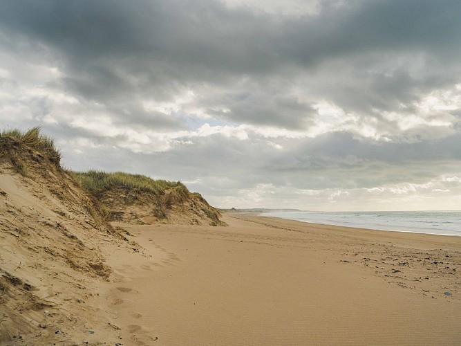 Aymeric-PICOT_Plage-de-Surtainville_Hiver_ODT-04533