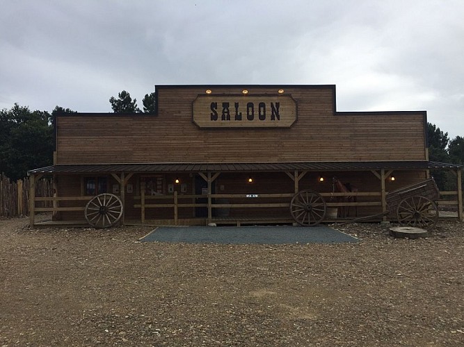 Le Saloon