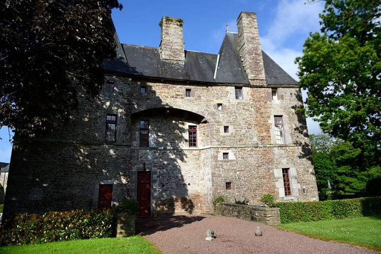 chateau de cerisy la salle eric quesnel (2)