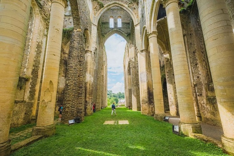 abbaye de hambye teddy bear photos (6)