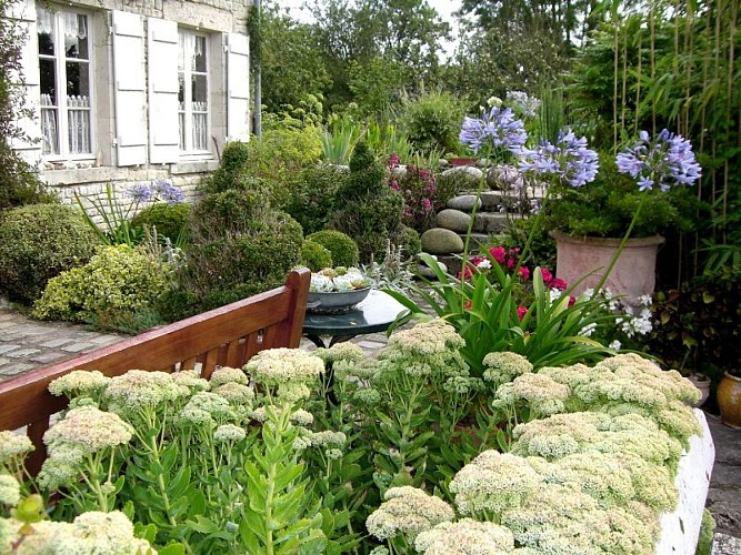 2013_AUDOUVILLE LA HUBERT_Jardin du Marais (1)